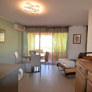  Апартаменты Appartement 3 Personnes Avec Coin Nuit Avec Terrasse Et Parking Quartier Du Port De Nice