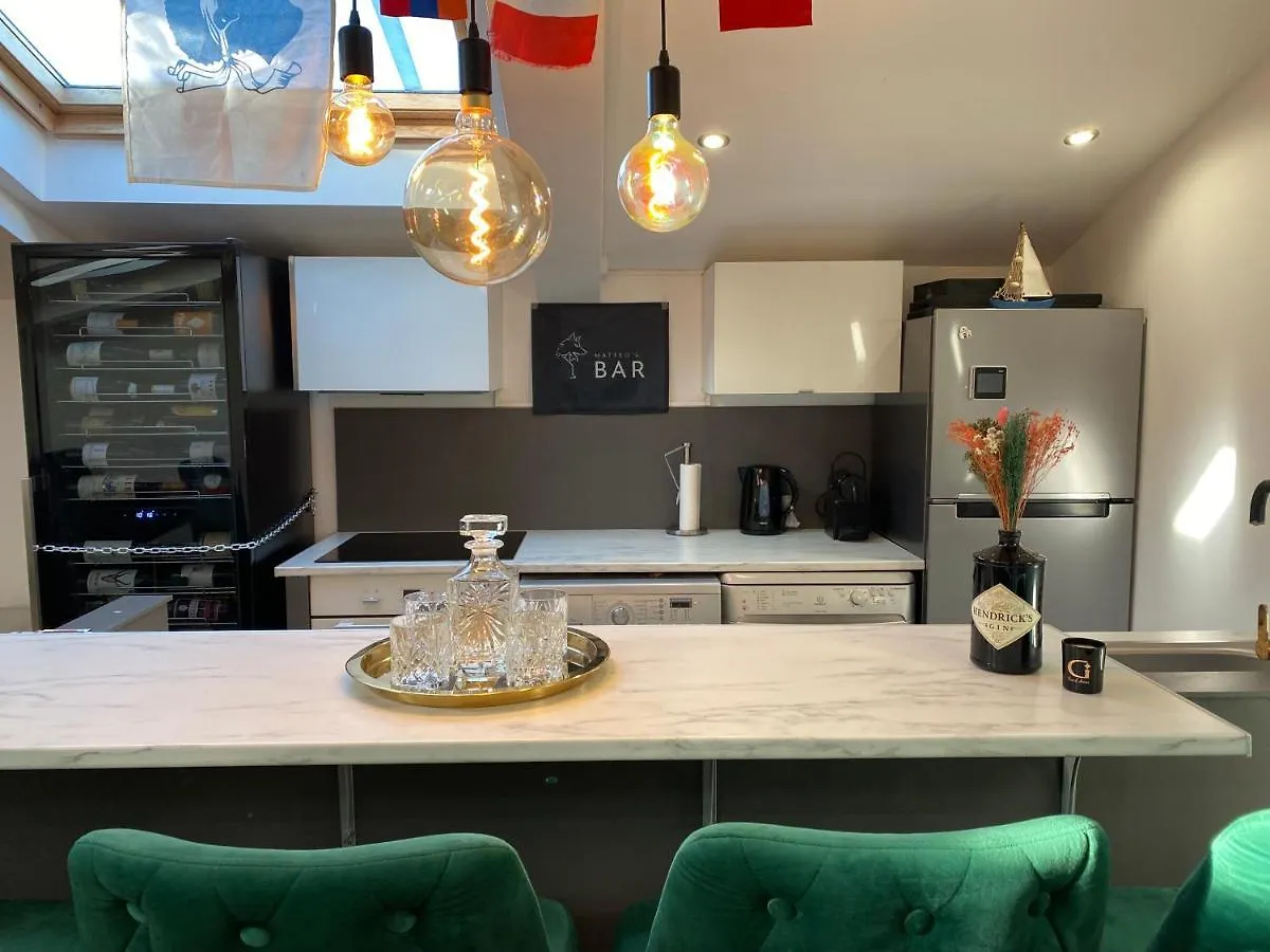 Welcome To Matteo\'S Bar - Place Massena 5Min Beach location